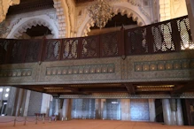 Female worship area