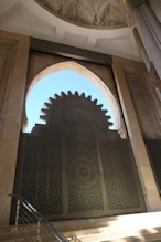 One of two main doors that work like portcullises