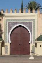 Plain gate