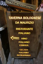 A nice red and good pizza