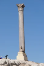 The pillar and a sphynx