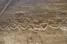 31 Priests and Pharoah carrying a boat