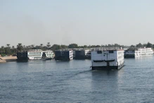 Boats converging on Kom Ombo
