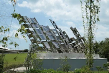 Sculpture at MRT station Gardens by the Bay