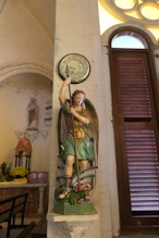 St George's spear seems to be pointing in the wrong direction