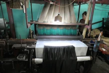 Jaquard card silk looms