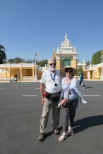 The Royal Palace + Robyn + Nick