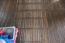 slats in floor for ventilation