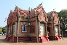 Very ornate Chinese style temple