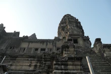 Looking up to third level