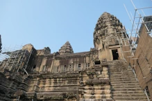 Looking up to third level