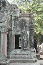 Side temple