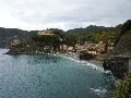walk from Monterosso to Vernazza