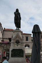 Statue in market square