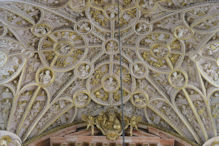 Main altar vaulted ceiling
