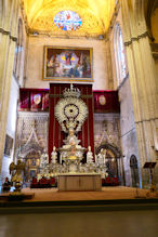 Temporary altar