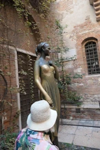 Statue of 'Juliette'