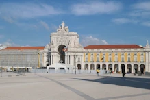 Monumental gateway