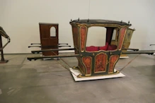 Sedan chairs