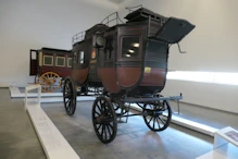 Mail coach