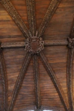 Wooden ceiling with boss