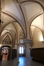 Interior vaulting