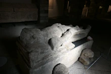 Knight's monument