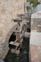 Mill paddle wheel old