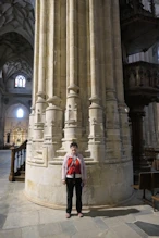 Massive column + Robyn