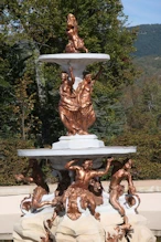 Sculpture in pond at top of main fountain