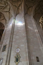 Wall and vaulting behind high altar