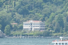 Villa Carlotta across the lake