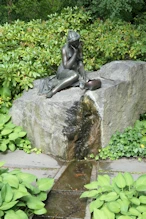 Sculpture and fountain