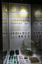 Jewelles and coins