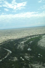 Rivers flowing into Lake Eyre